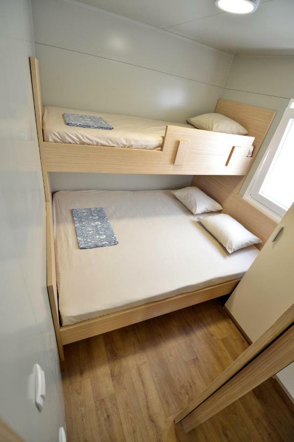 Mobile Home Cvita ベティナ エクステリア 写真