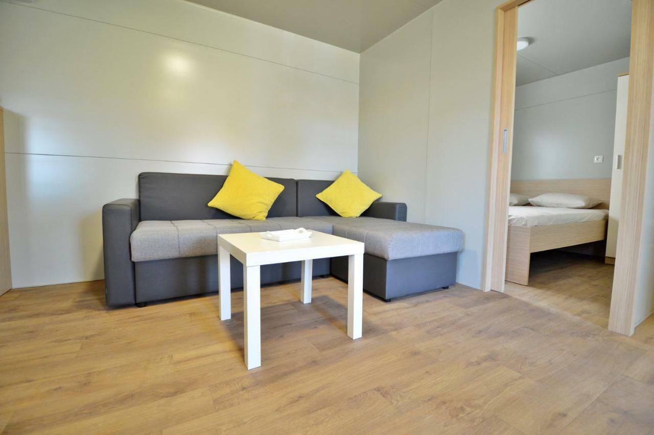 Mobile Home Cvita ベティナ エクステリア 写真